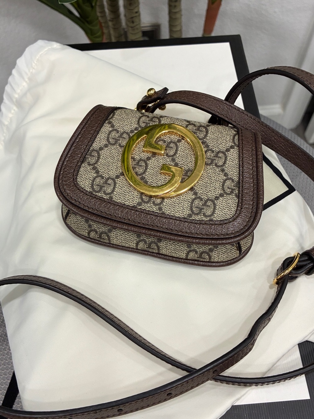 Authentic Gucci Blondie Mini Crossbody Bag GG Supreme Canvas Brown Gold Logo